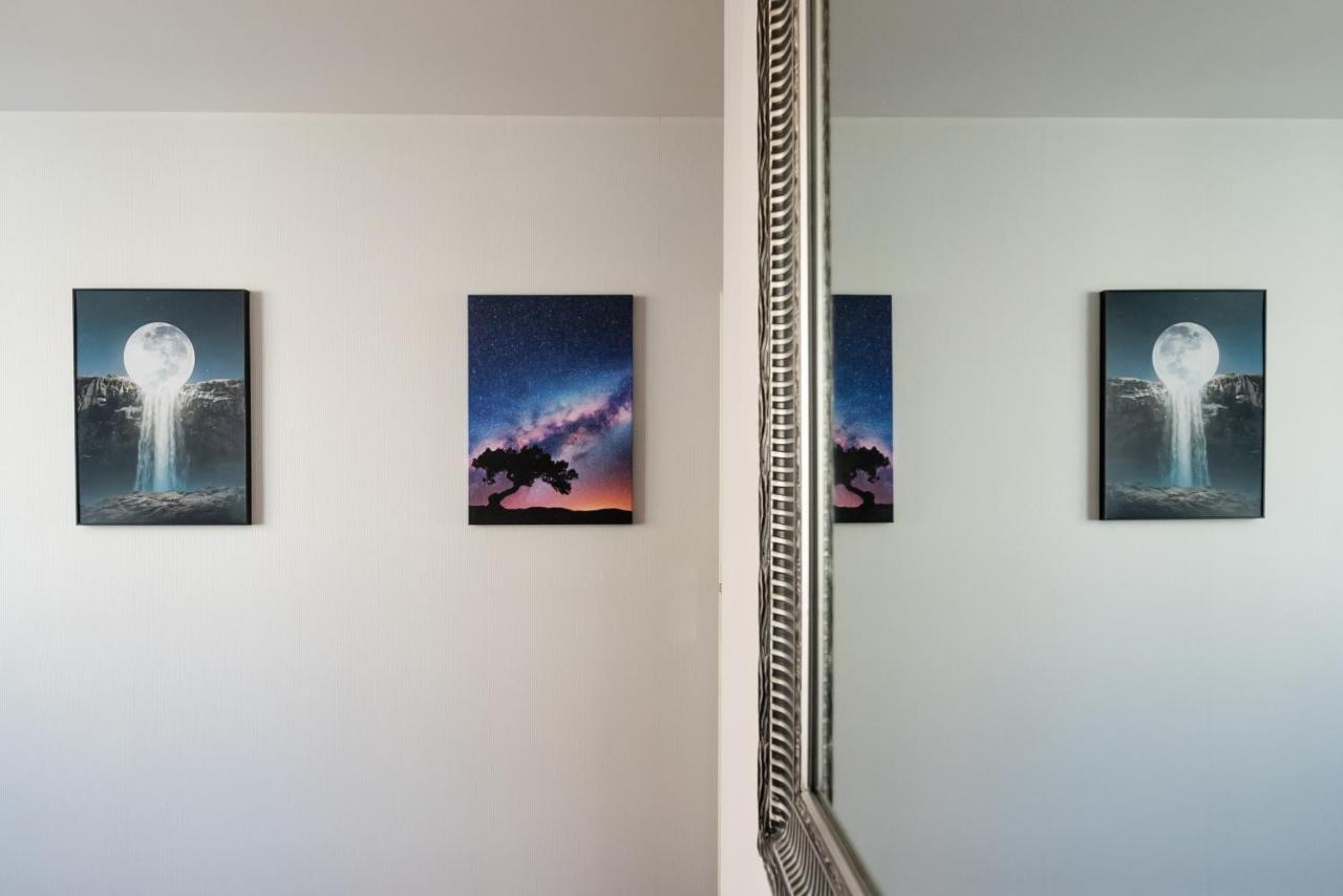 Centre Luxury Apartment