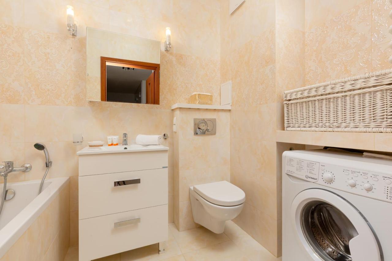 Na Woli Sowinskiego By Renters Apartamento