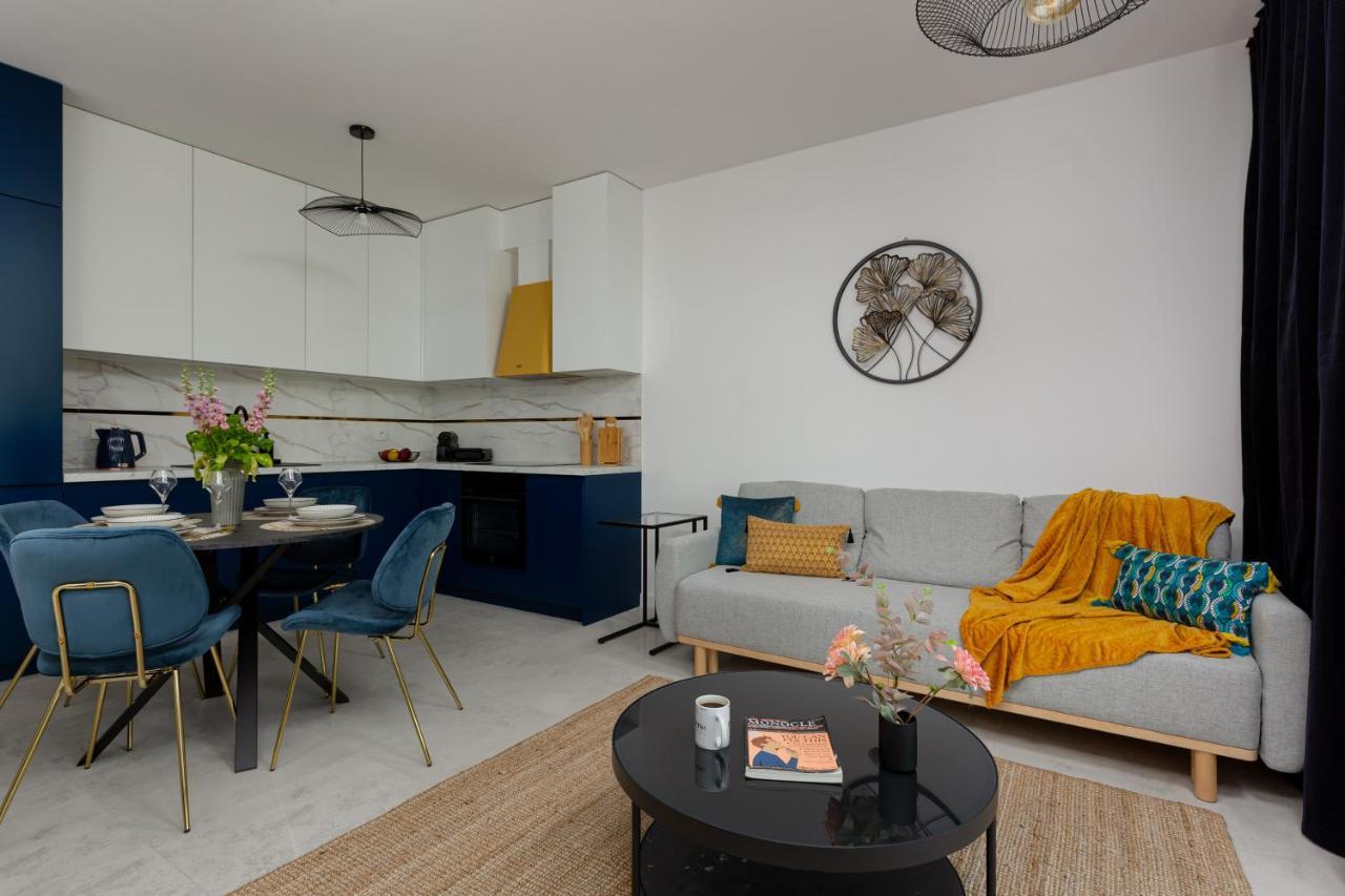 Soho 18 By Renters Prestige Warszawa