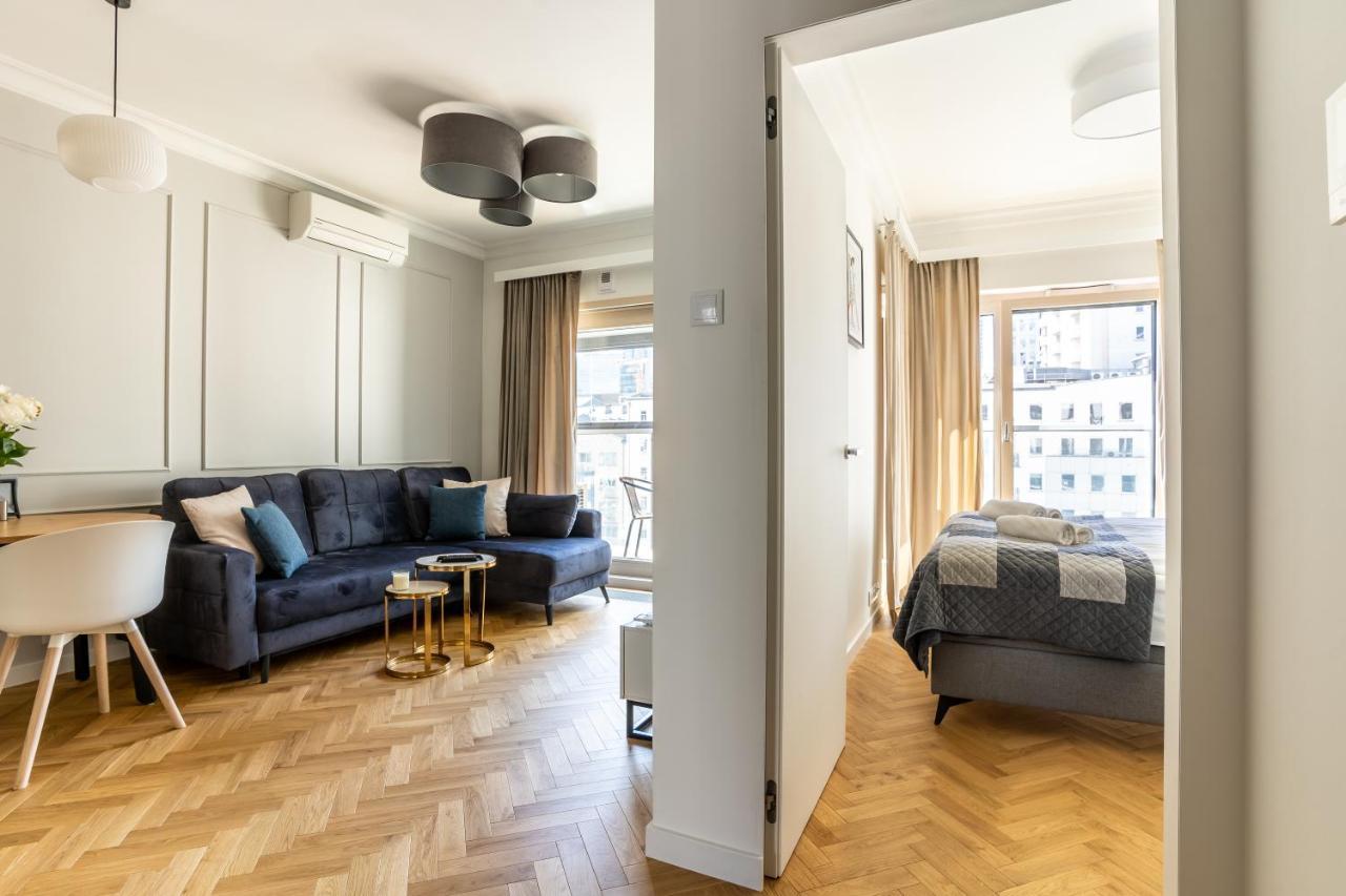 Apartment Mennica - Golden