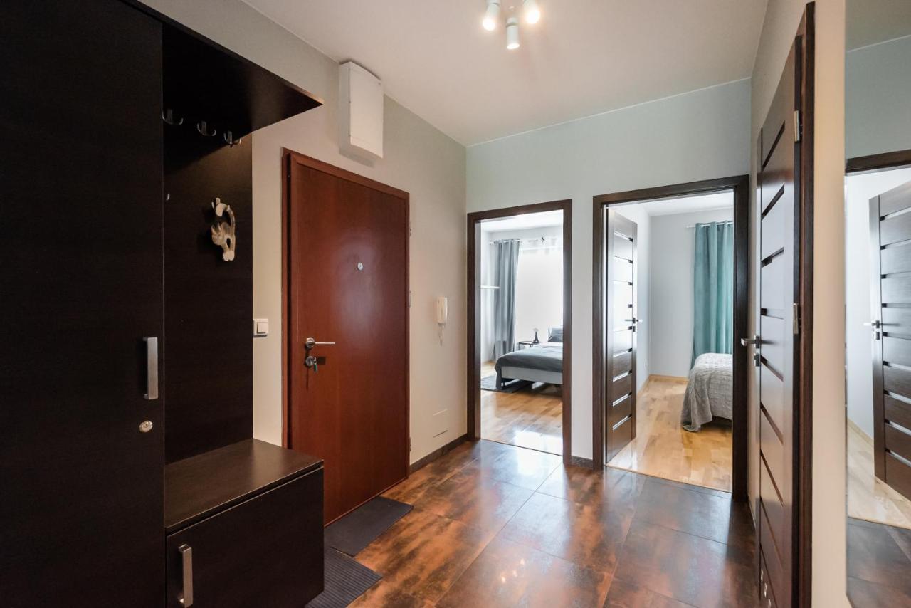 Apartment Wola Prime 2-bedroom Warschau