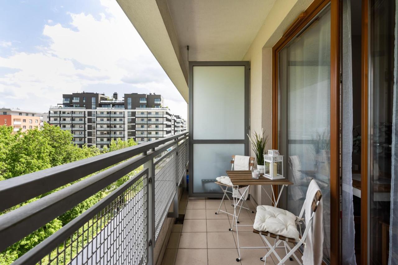 Wola Prime 2-bedroom Warschau