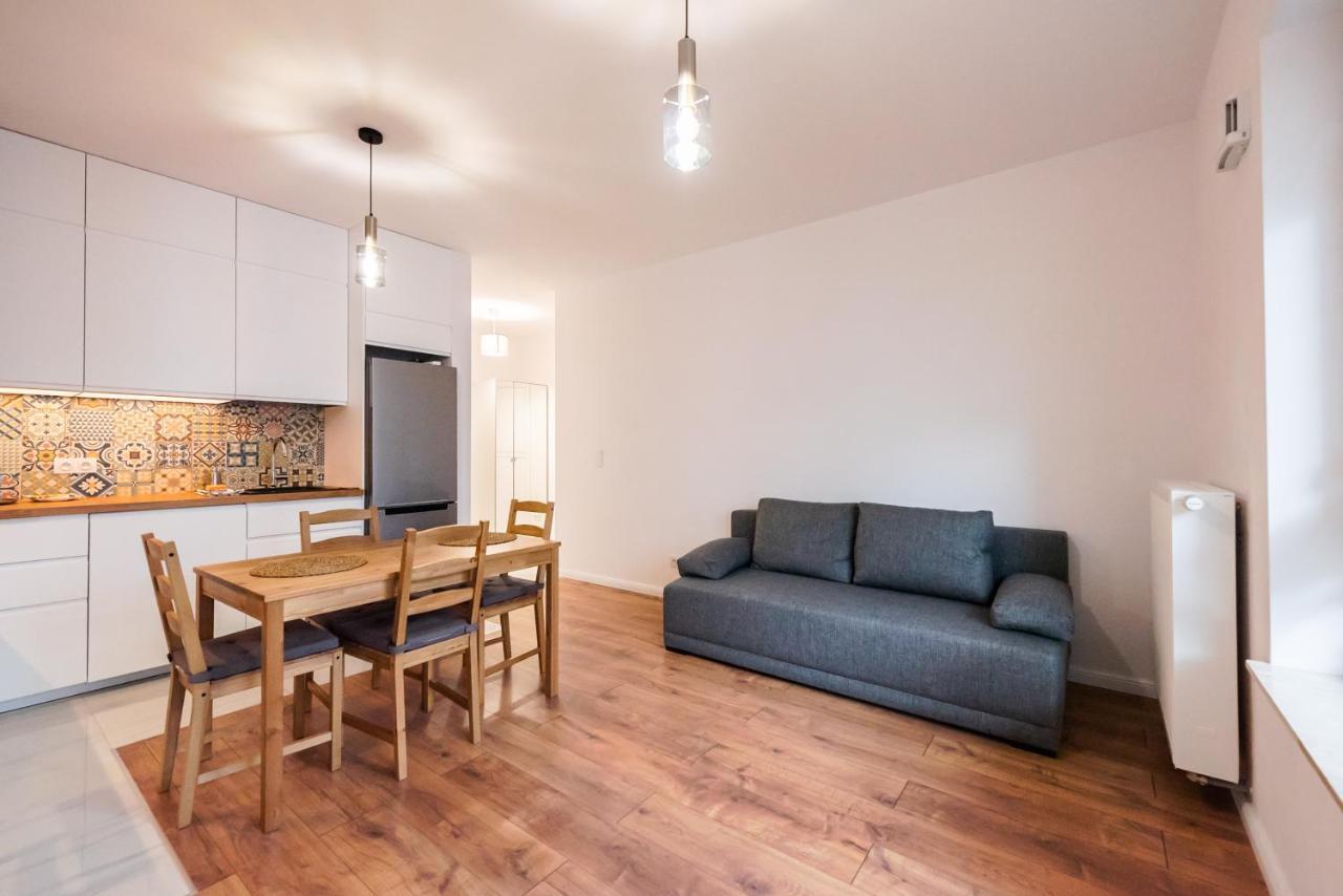 Saska Kępa Bright Apartament