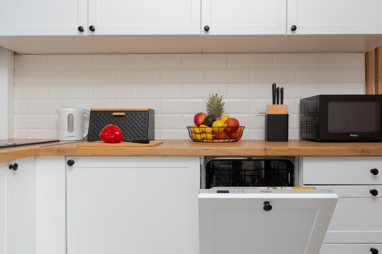 Apartment Center Capitol By Renters *