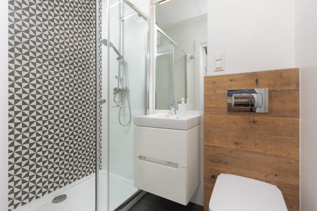 Praga Kokoryczki With Parking By Renters Apartament *
