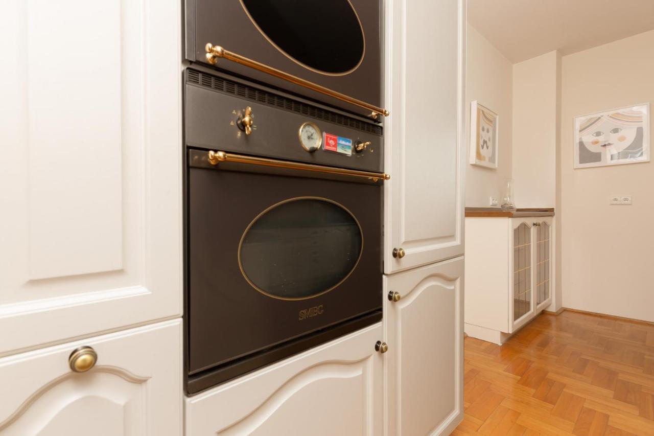Aleja Jana Pawla Ii By Renters Apartamento Varsóvia