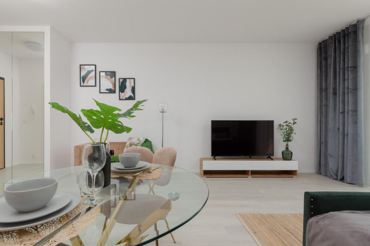 Cozy Zupnicza Soho Factory By Renters *