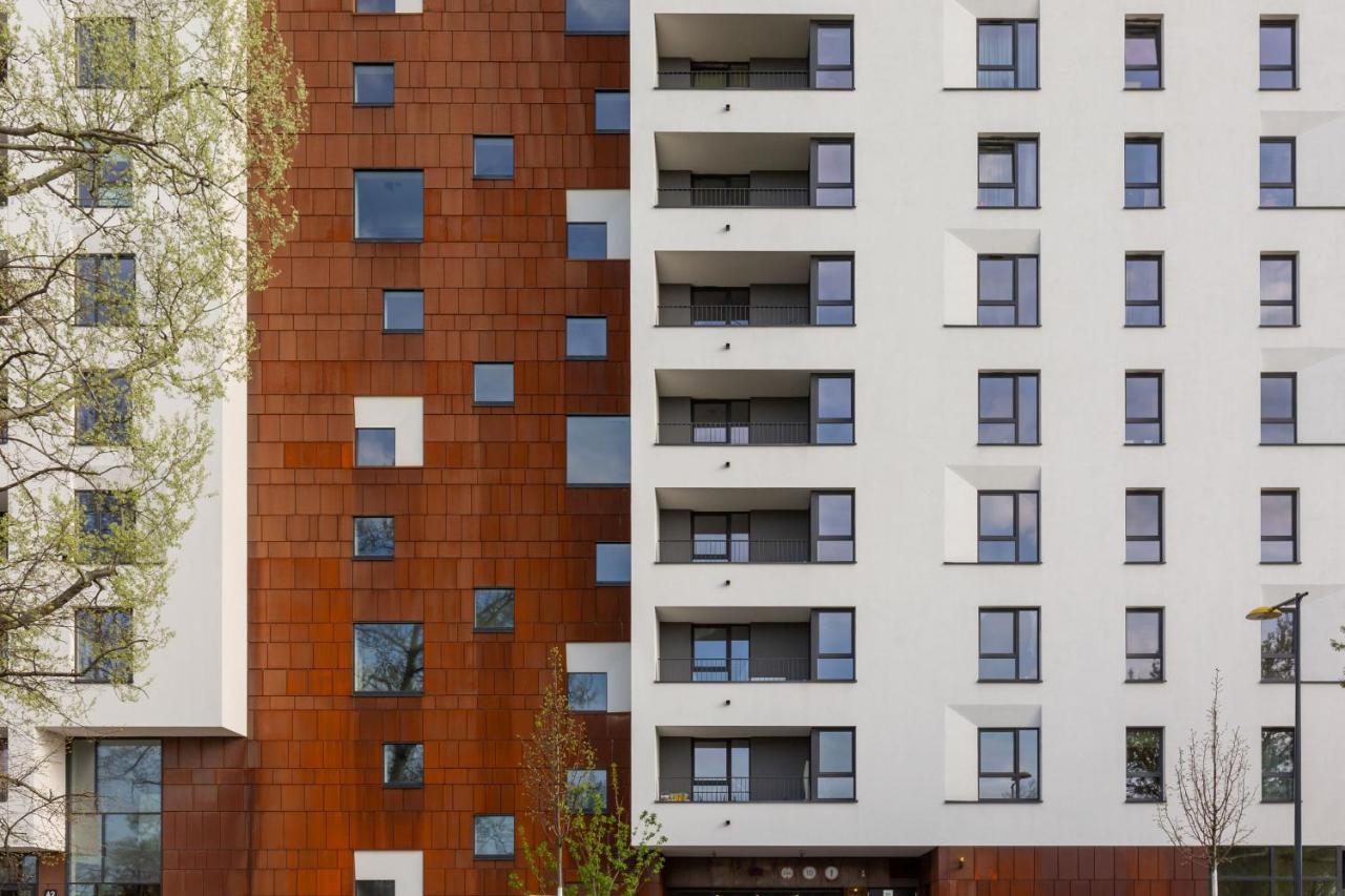 Cozy Zupnicza Soho Factory By Renters Apartment
