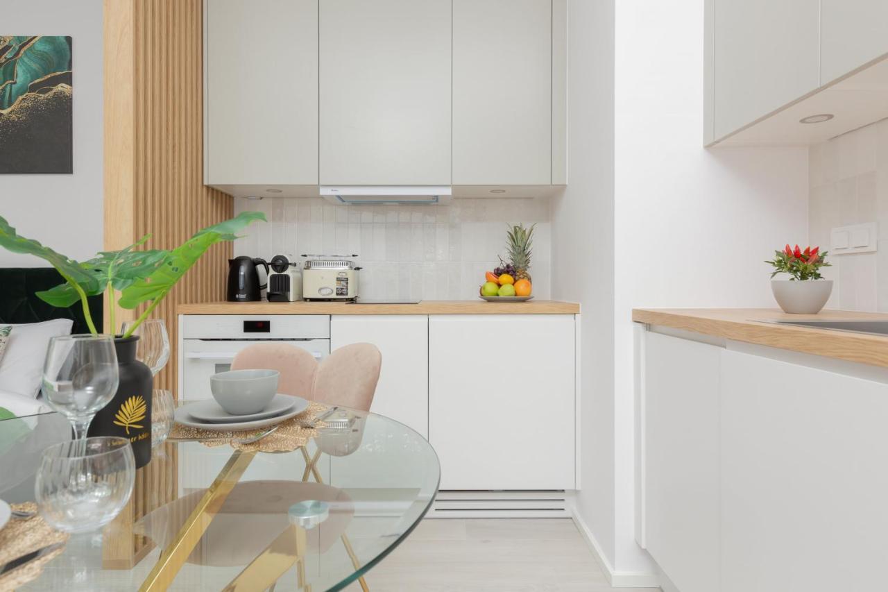 Apartment Cozy Zupnicza Soho Factory By Renters *