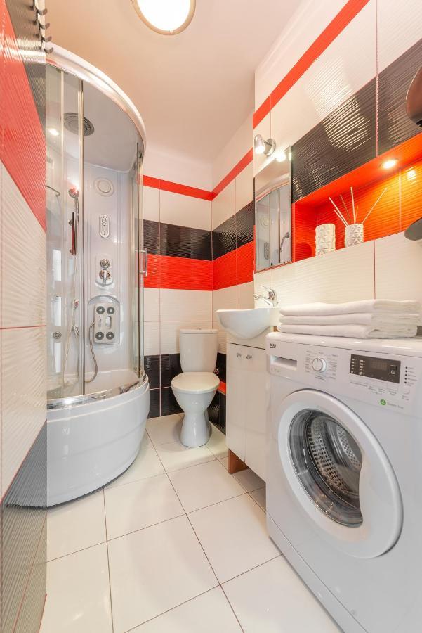 V Ajax Rondo Onz Apartment