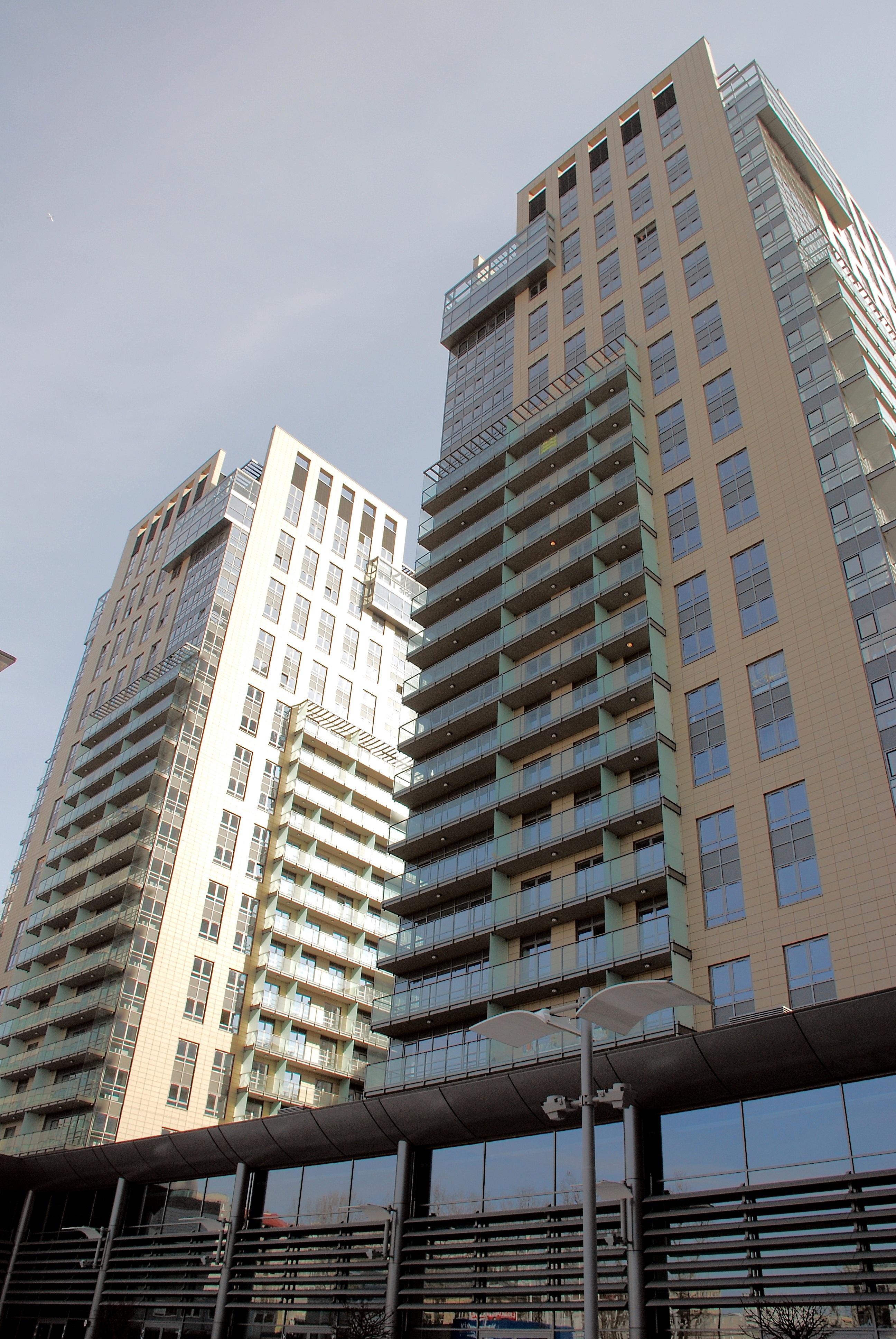 Platinum Aparthotel 4*