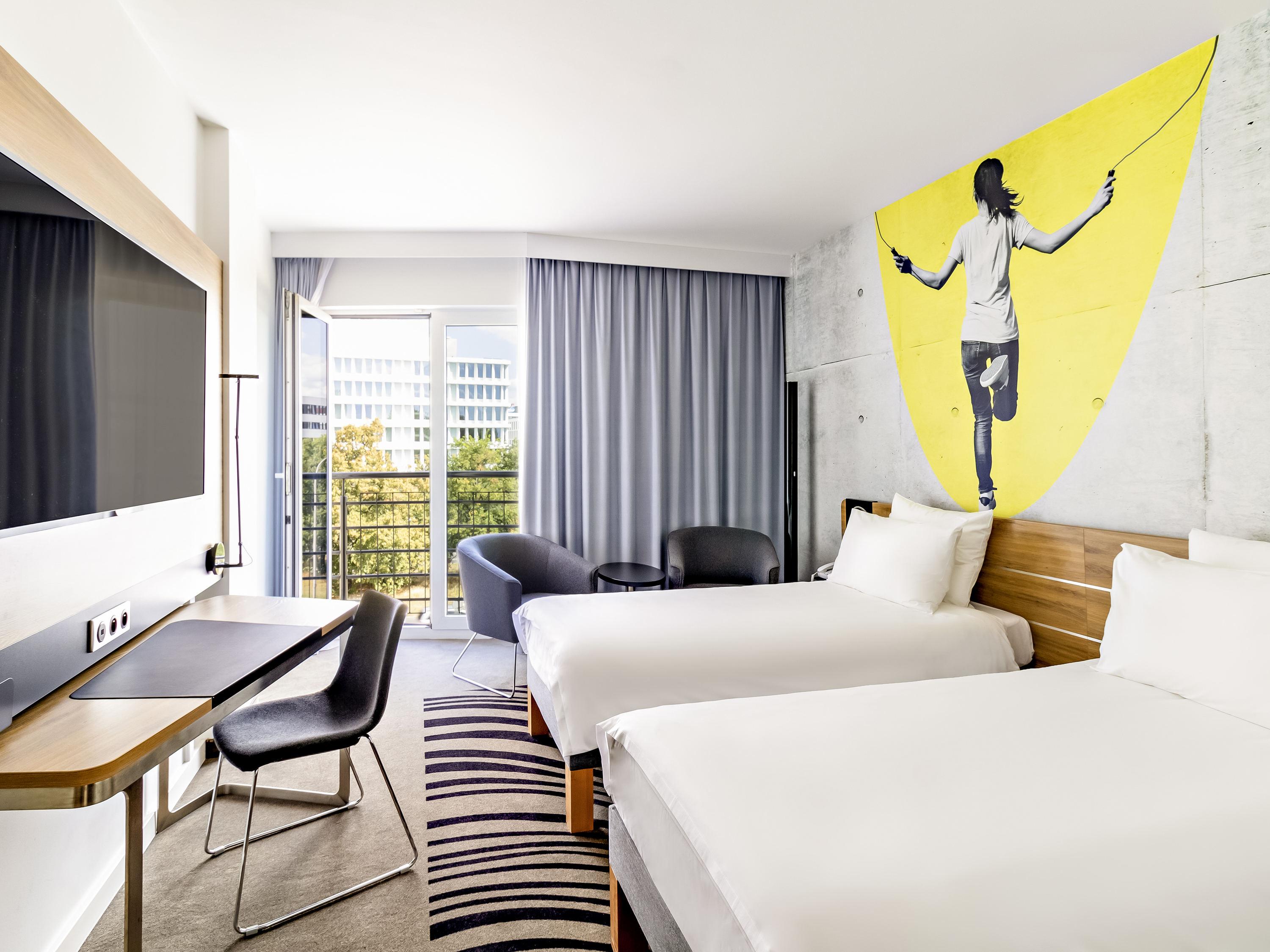 Novotel Airport Hotel 4*