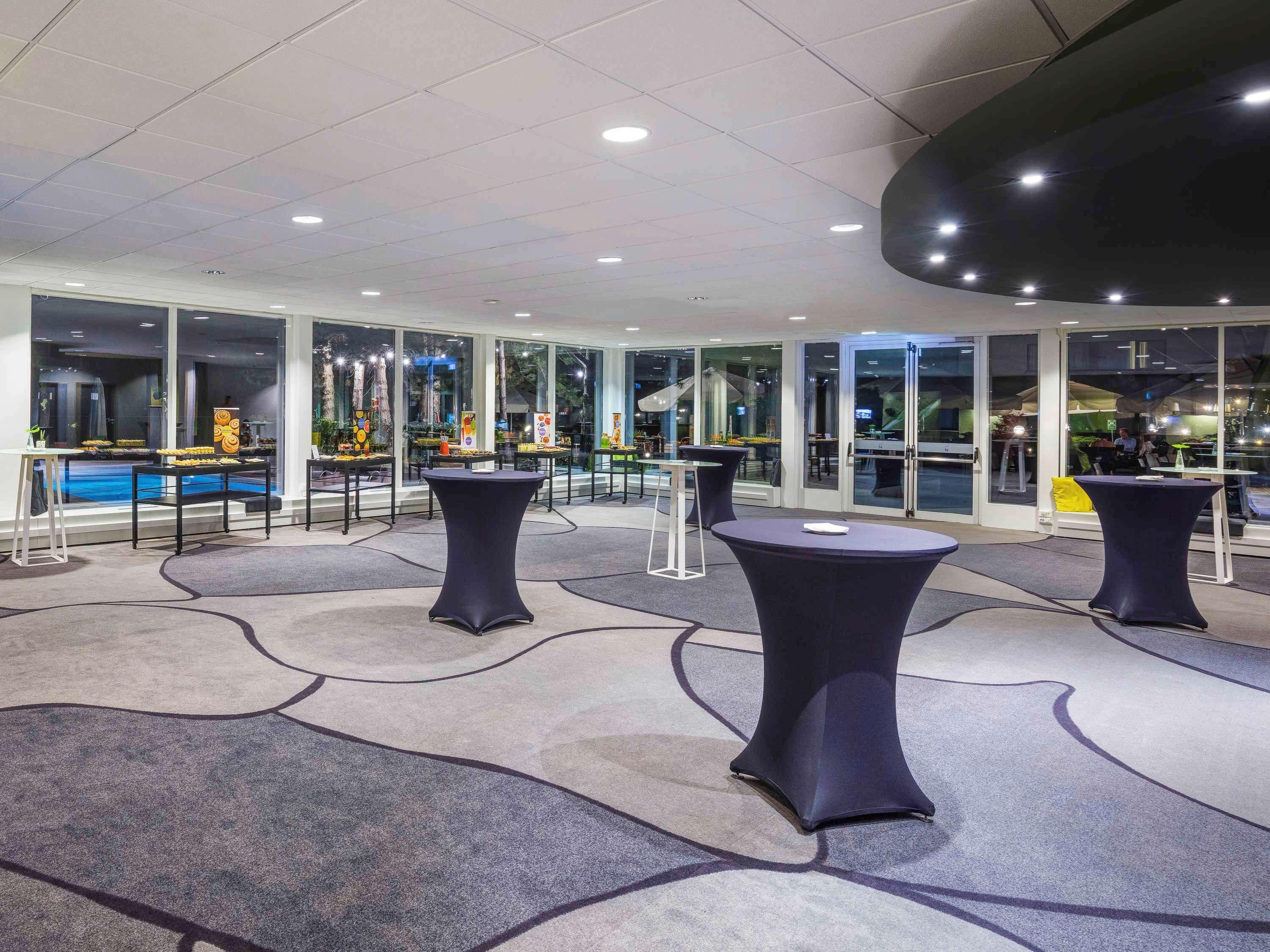Hotel Novotel Airport Varsóvia