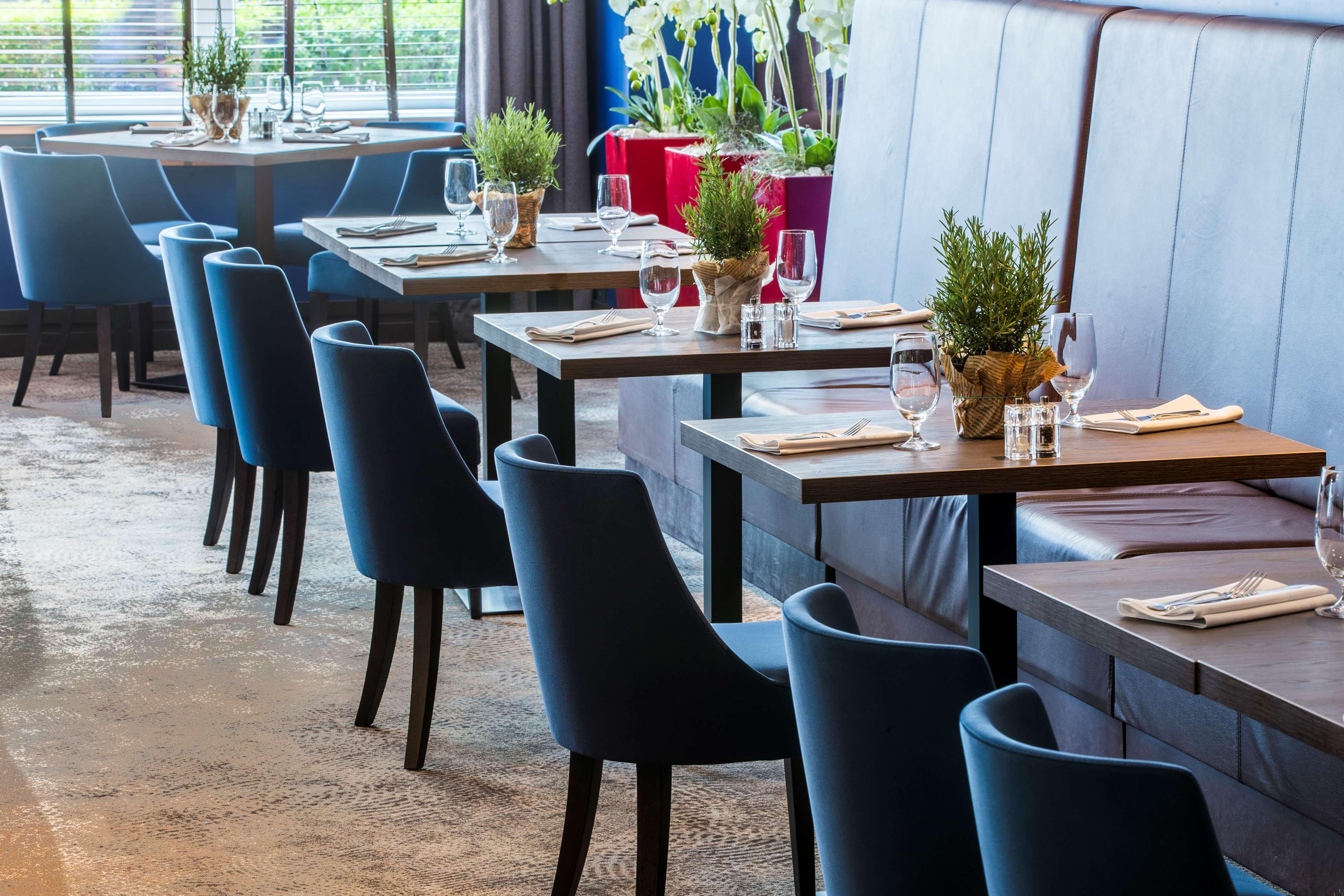 Khách sạn Radisson Blu Sobieski 4*