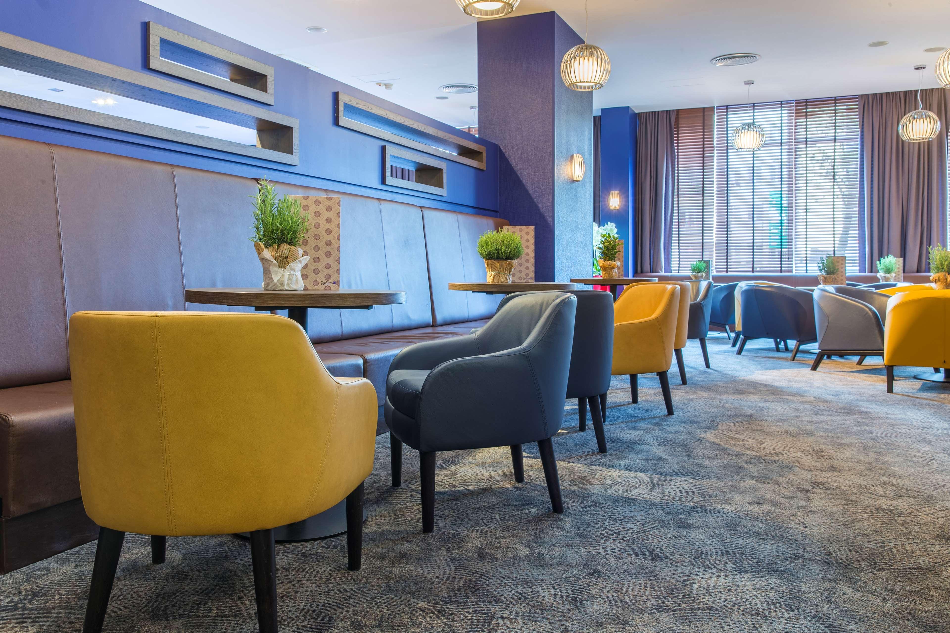 Khách sạn Radisson Blu Sobieski 4*