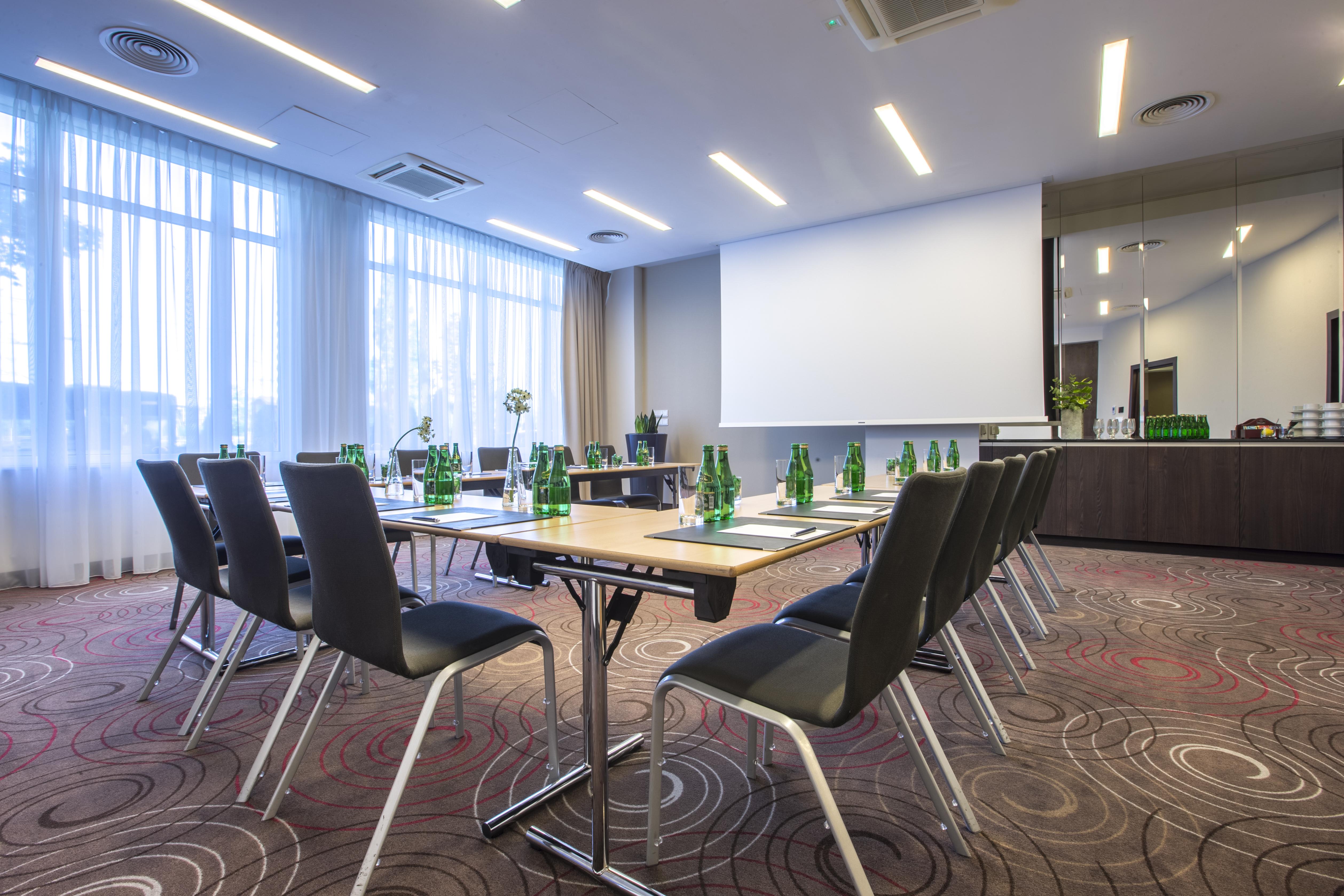 Radisson Blu Sobieski Khách sạn 4*