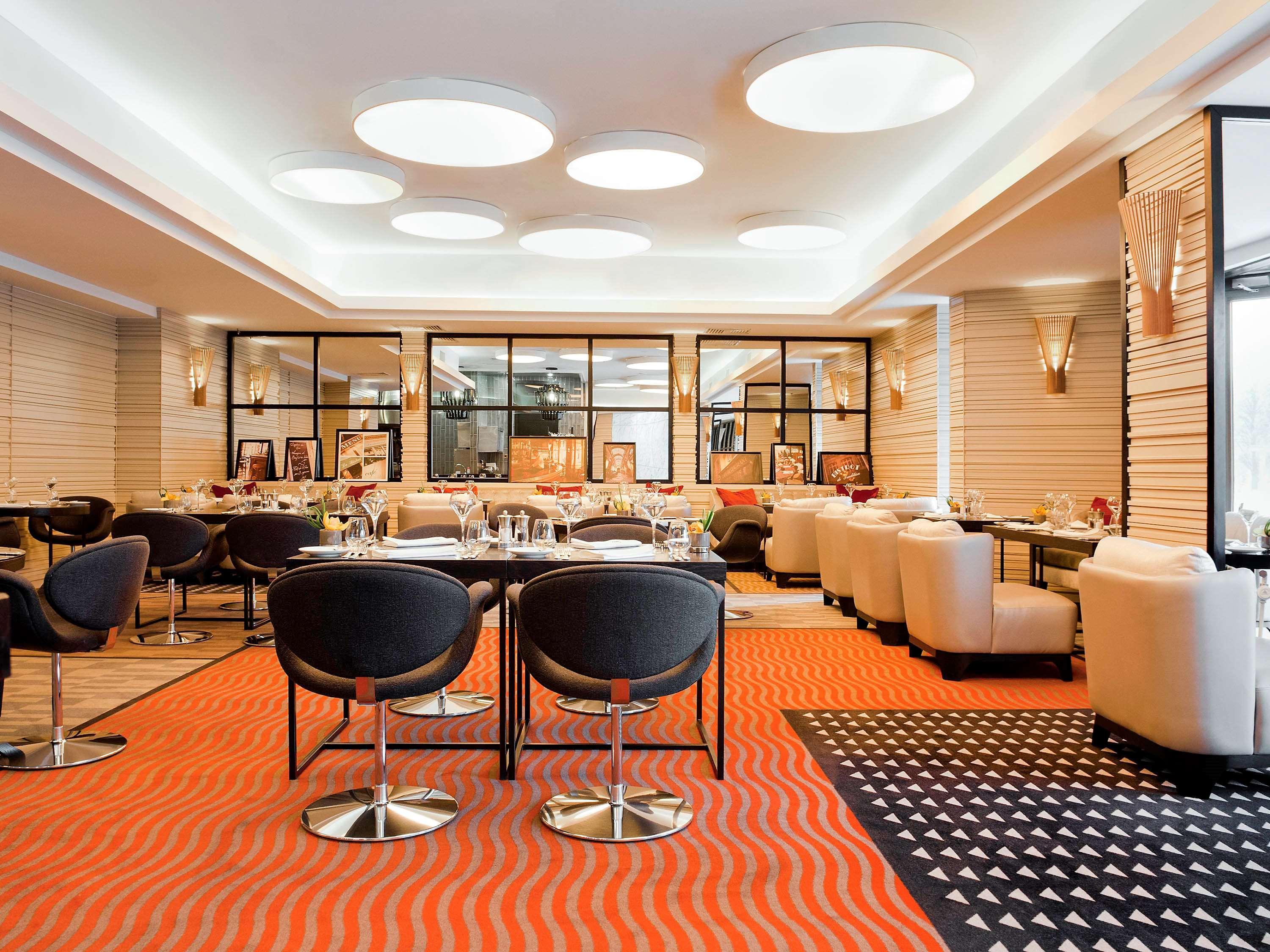 Sofitel Victoria Hotel