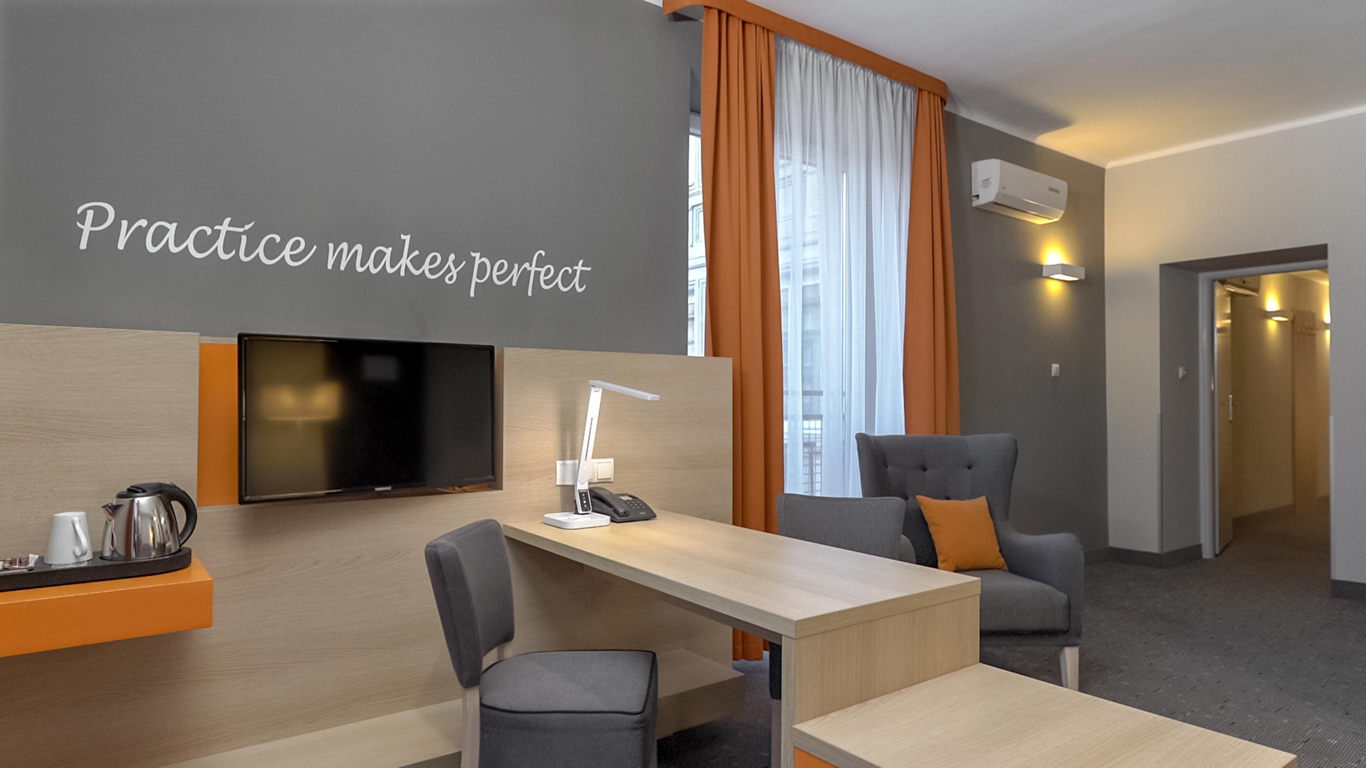 Khách sạn Mdm Centre 3*