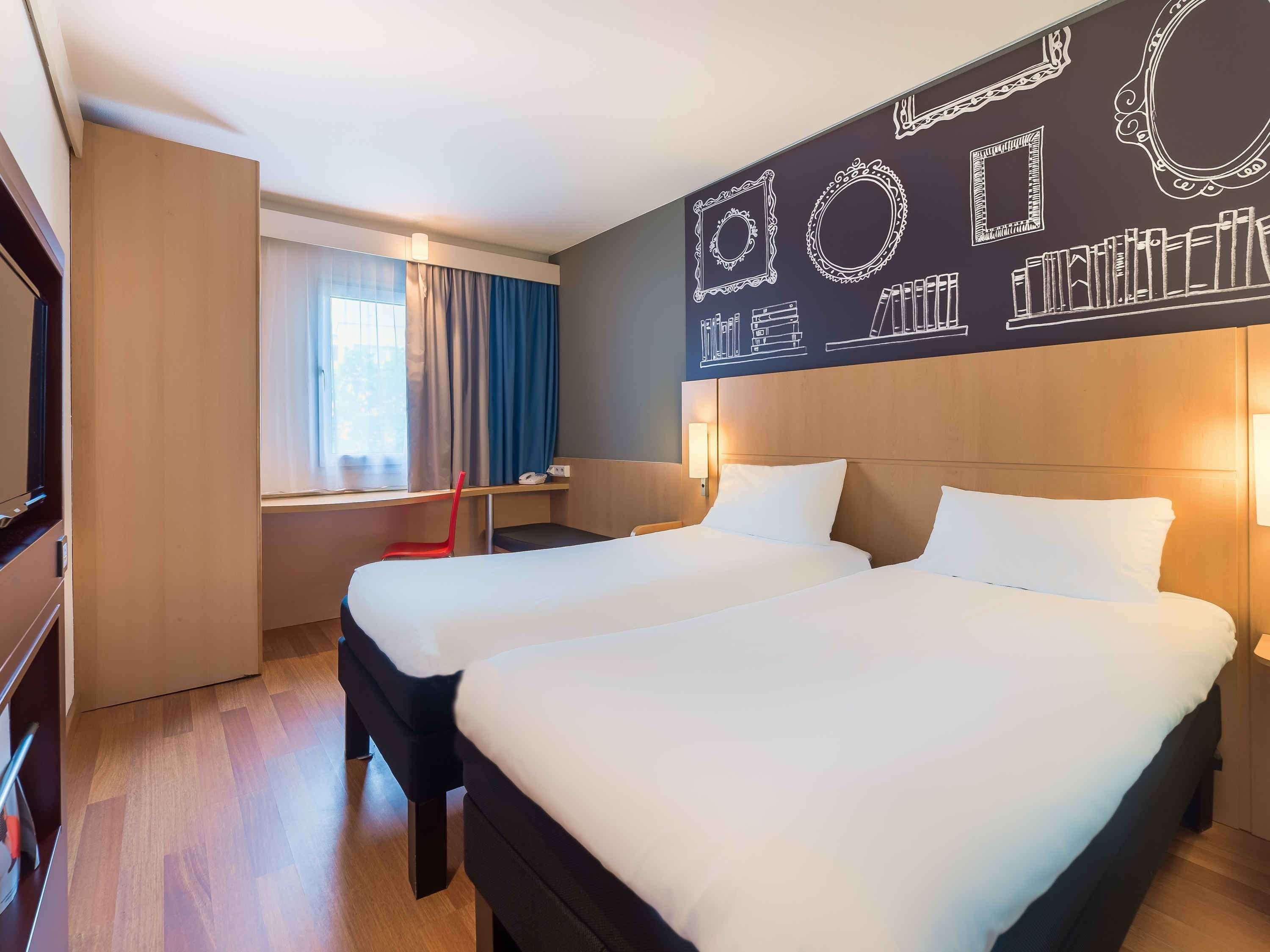 Ibis Ostrobramska Hotel
