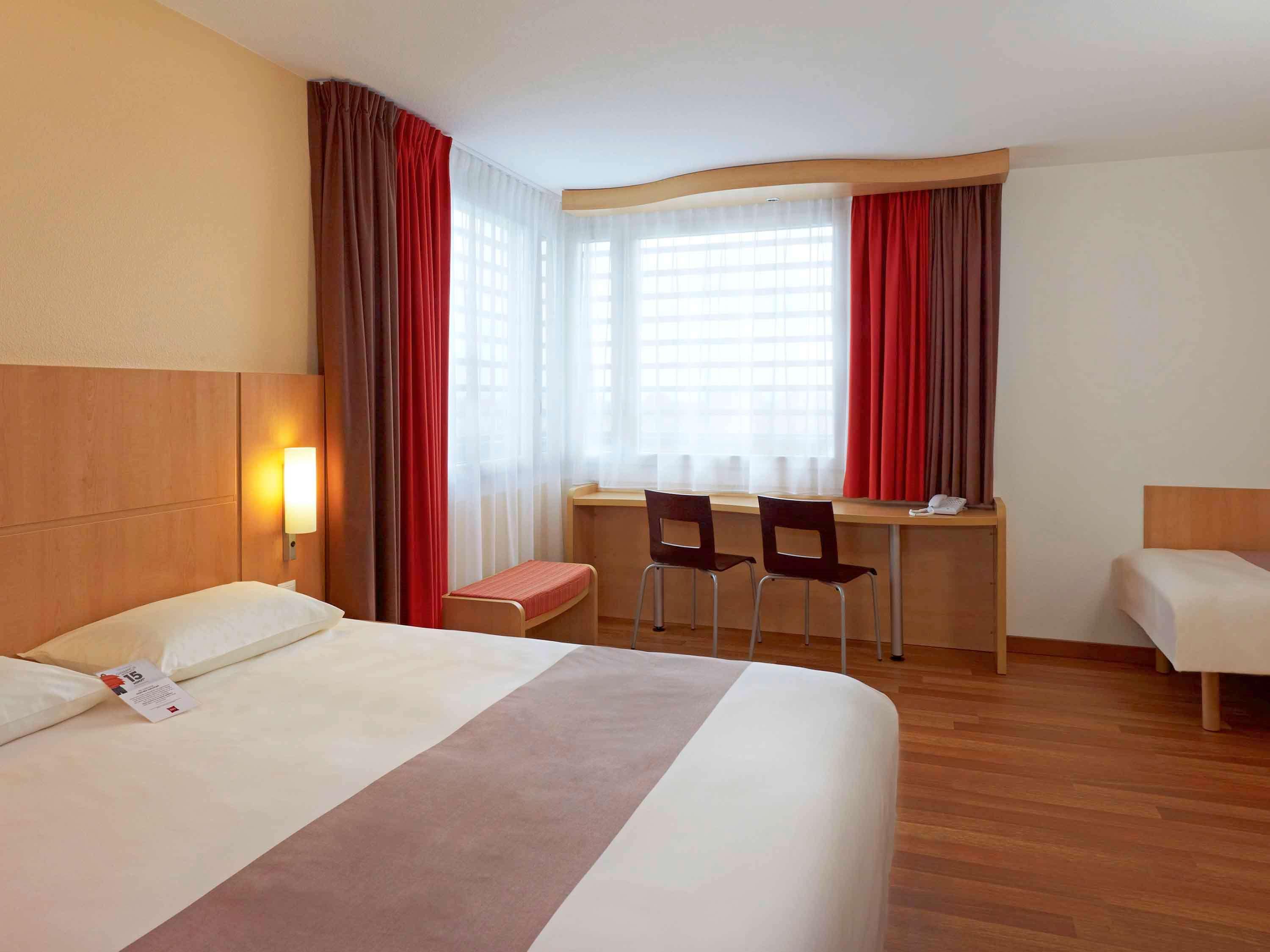 Ibis Reduta