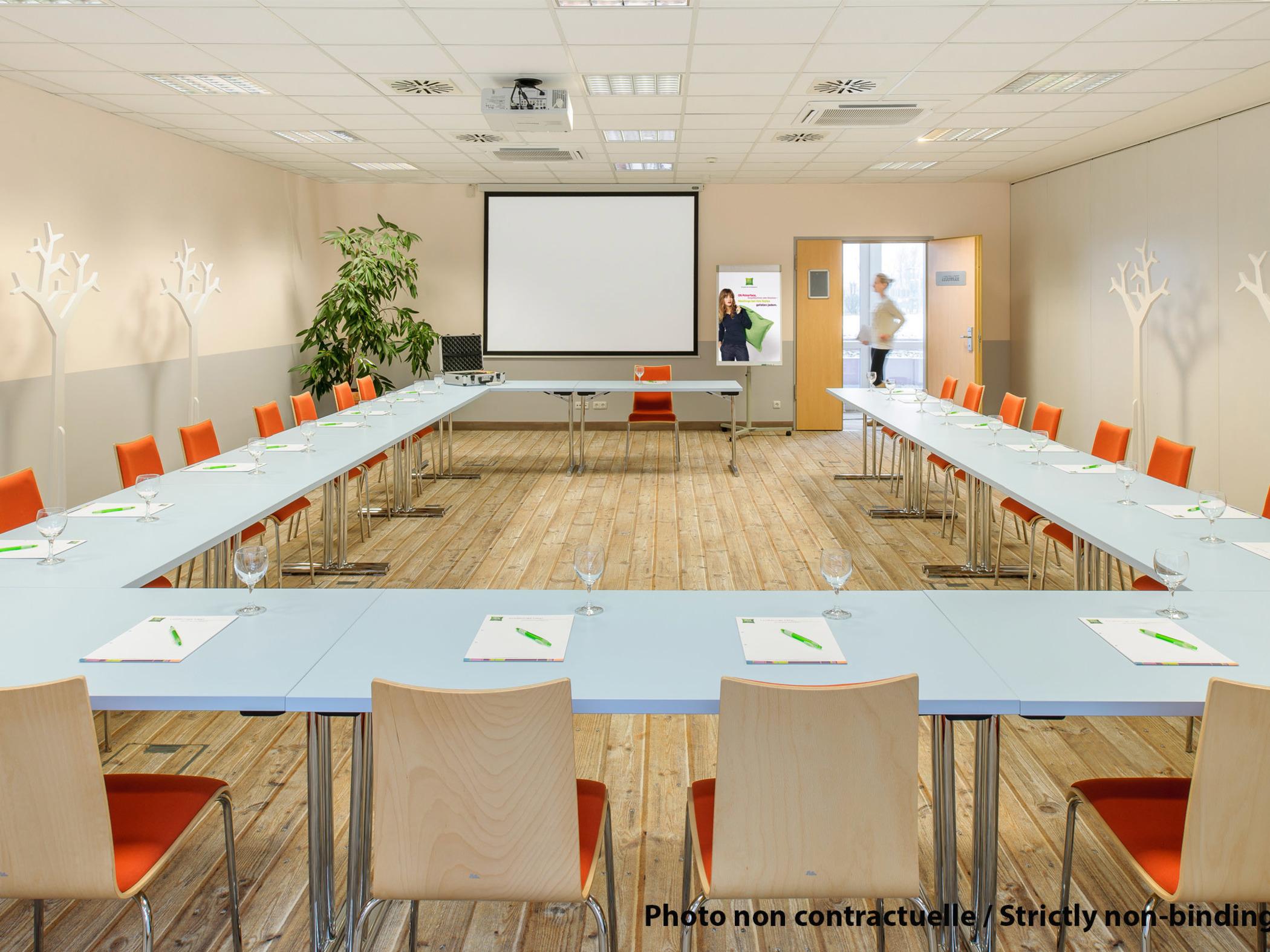 Ibis Styles Hotel 3*