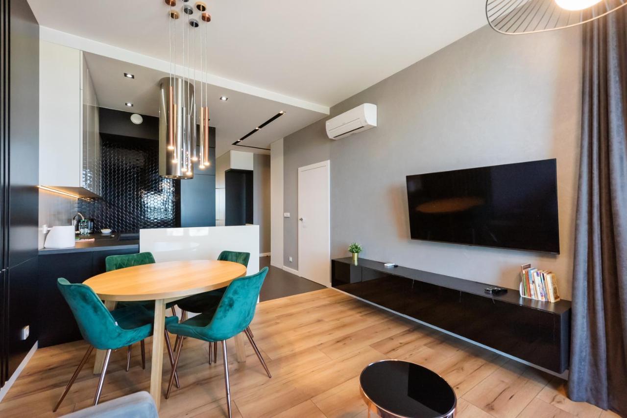 Praga 23rd Floor High-class Apartment Warsaw