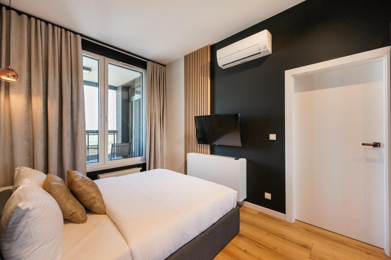 Praga 23rd Floor High-class *