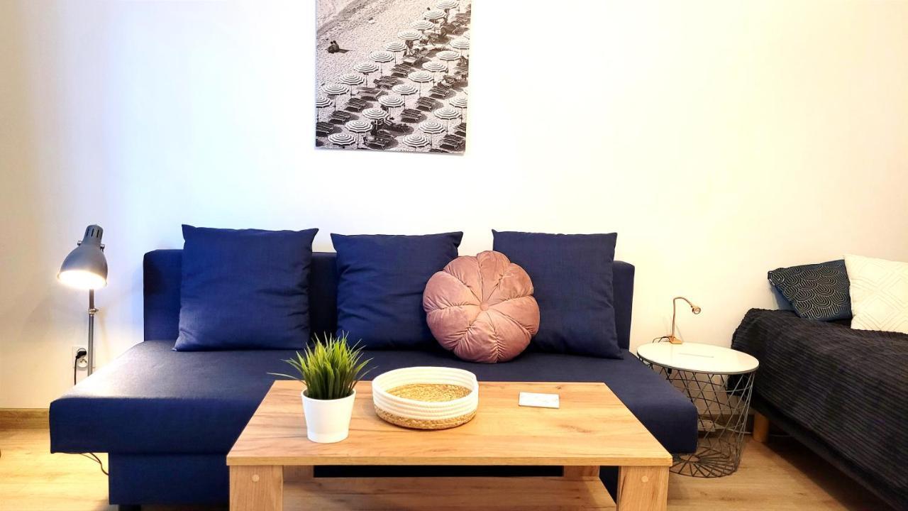 Apartment Great Life - Next To Metro Station Warsaw
