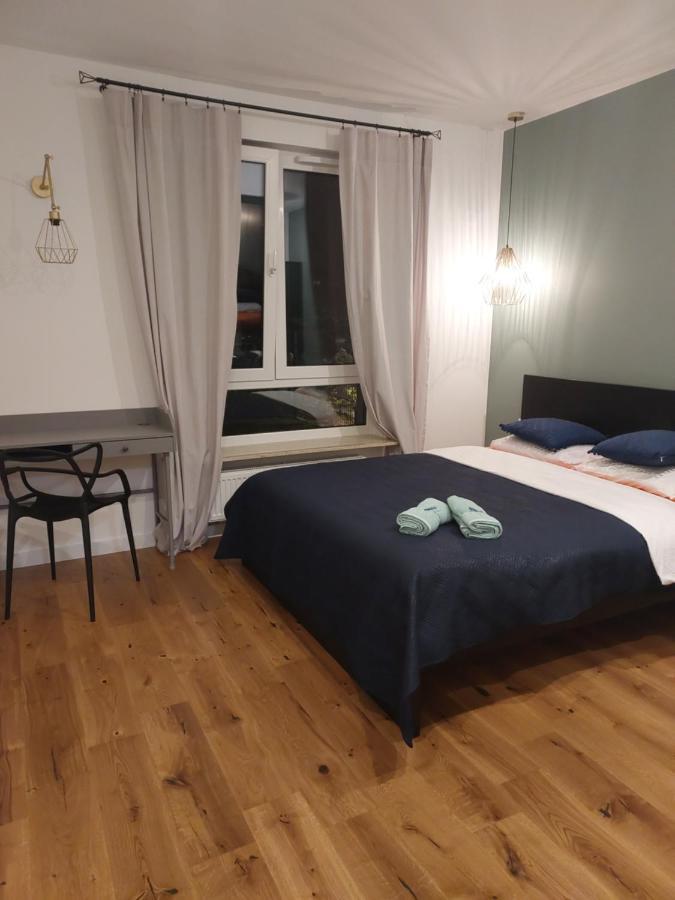 M2 Bemowo Apartment Warsaw