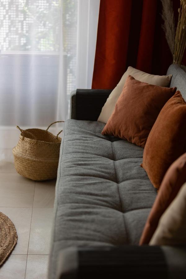 Lakeview Kapelanow Armii Krajowej By Renters *