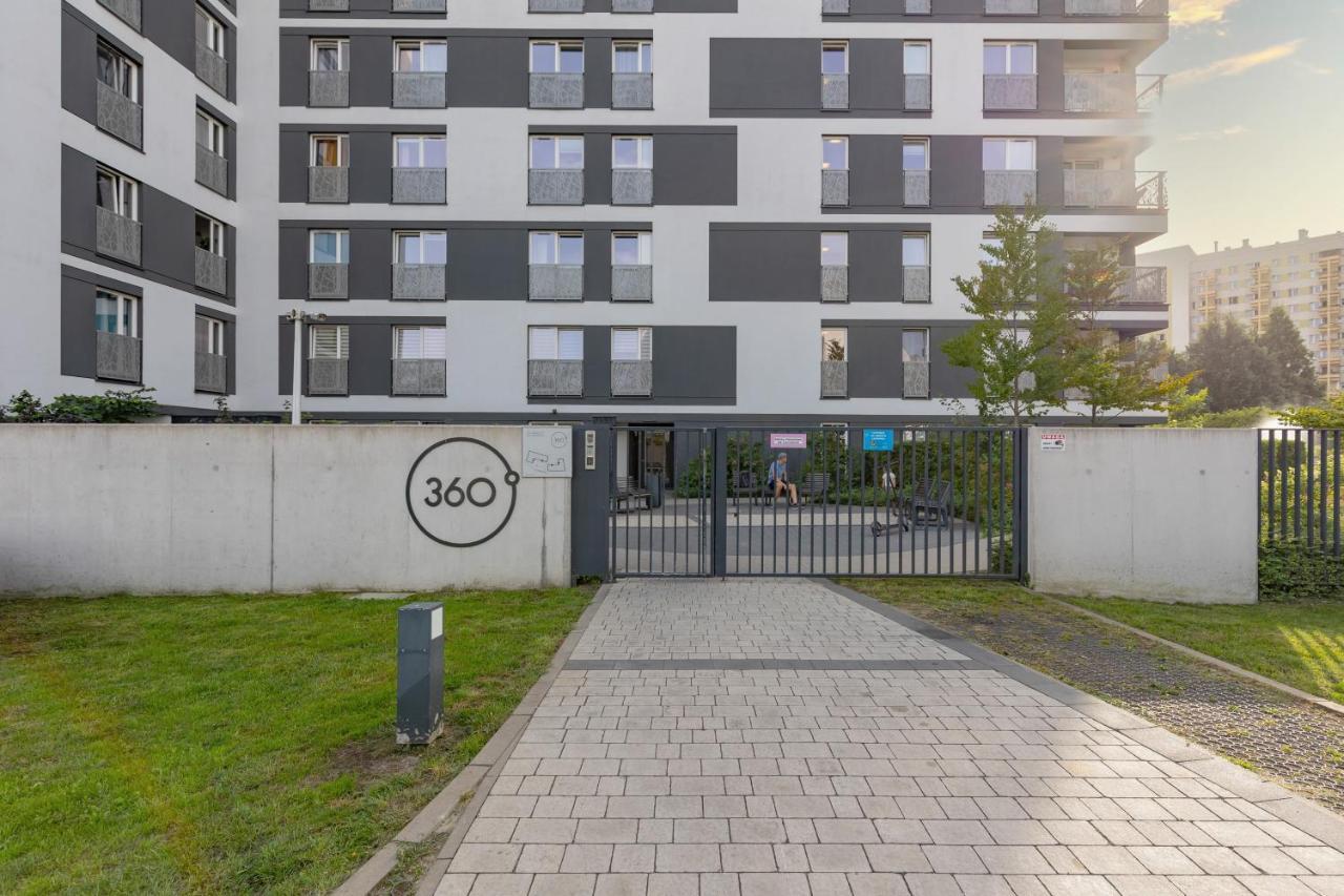 Lakeview Kapelanow Armii Krajowej By Renters Apartment Warsaw