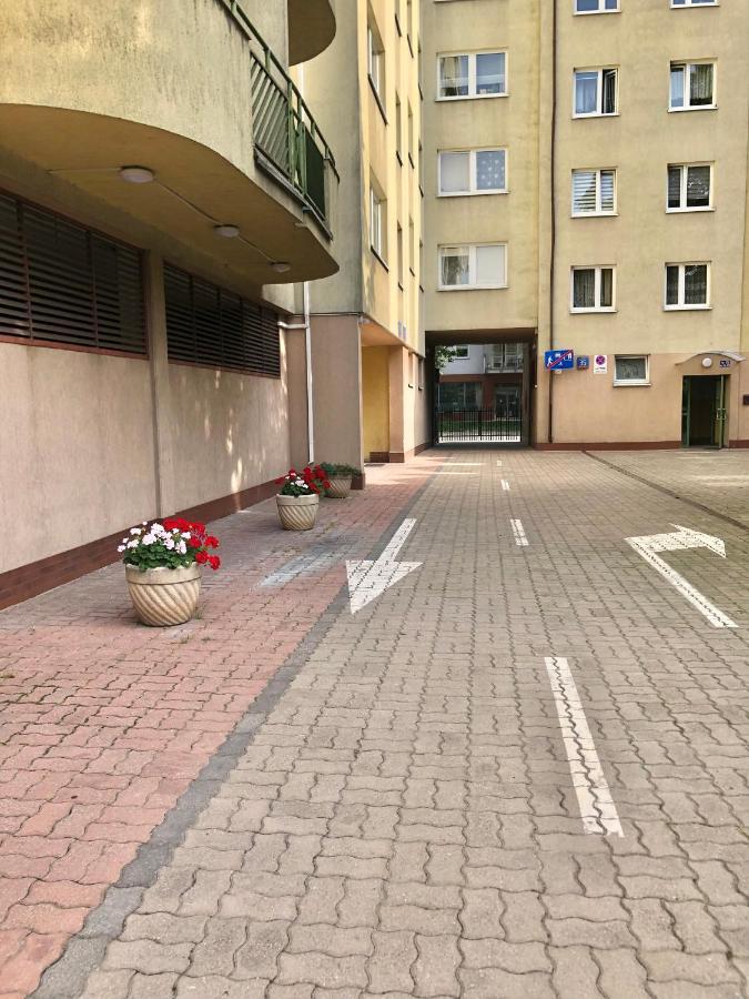 Apartamento Zwykle Mieszkanie Na Wilenska: Convenient