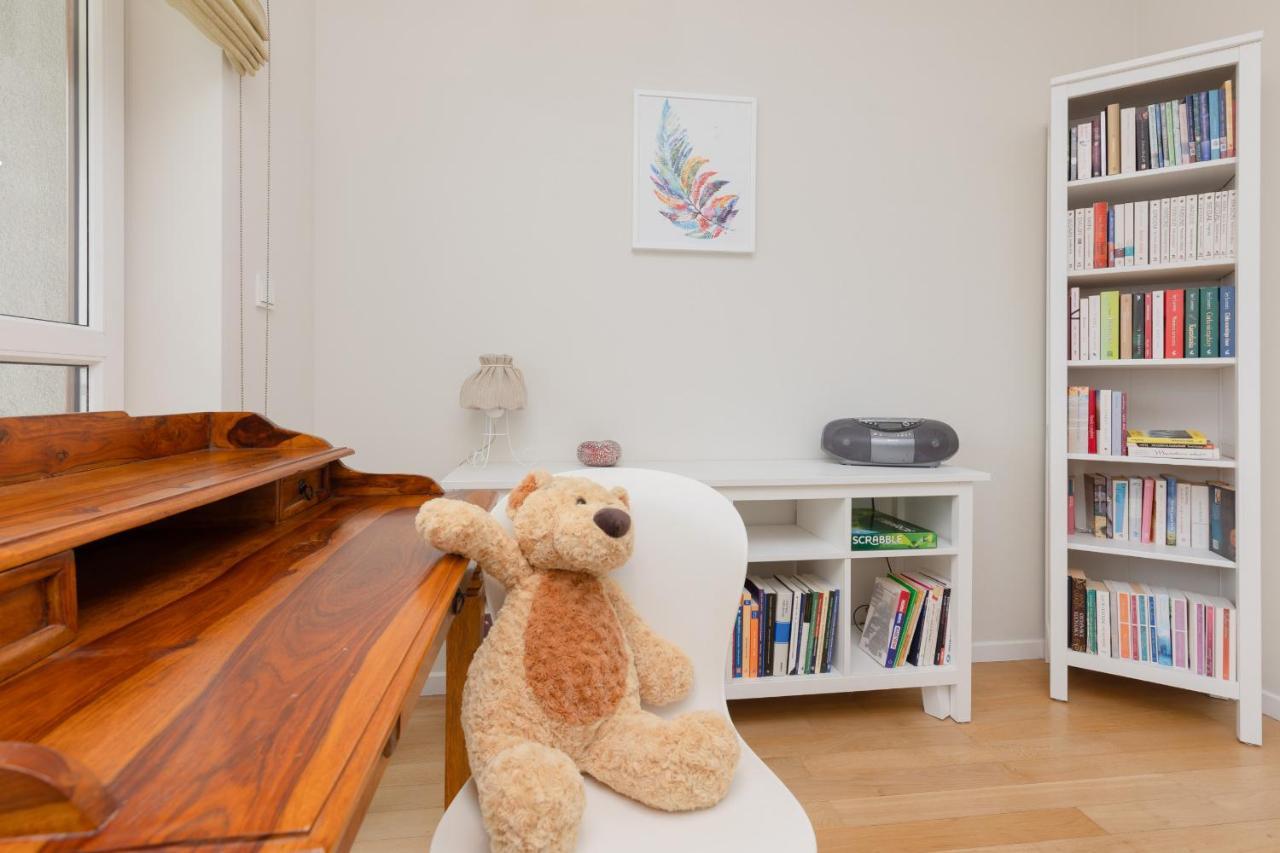 Quiet Park Edwarda Szymanskiego By Renters Apartment Warsaw