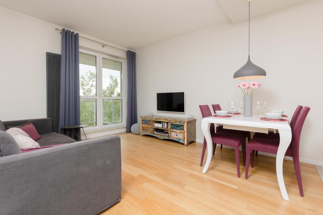 Quiet Park Edwarda Szymanskiego By Renters Apartment Warsaw