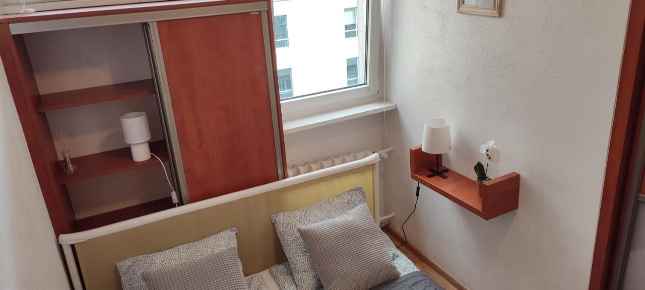 Apartment Centrum - Metro Rondo Onz Warsaw