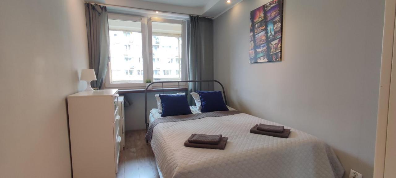 Apartment Centrum - Metro Rondo Onz