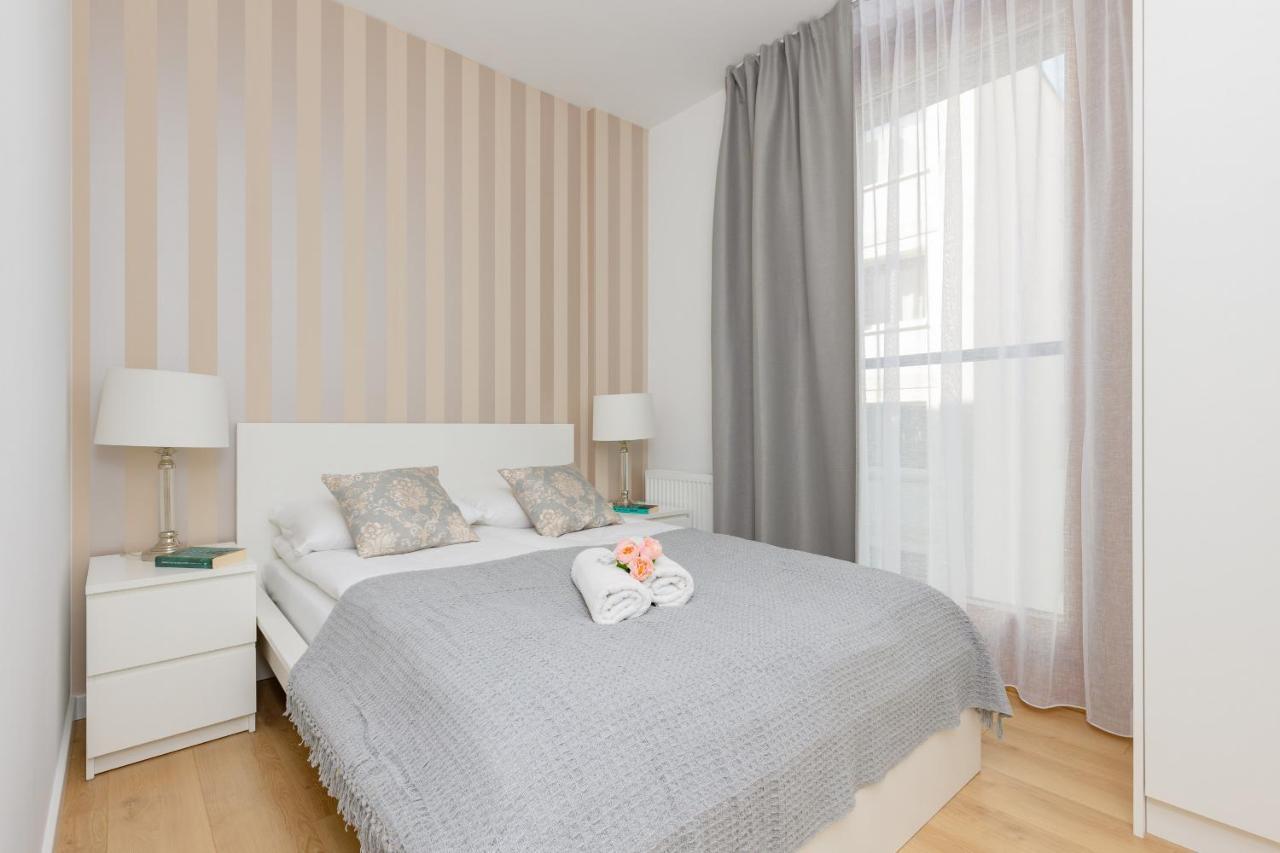 Srodmiescie Bonifraterska By Renters Apartamento