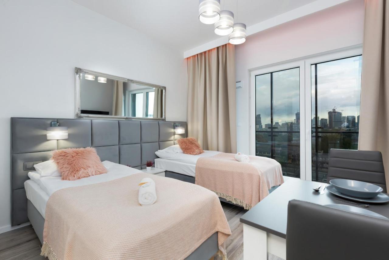 Prymasa Tysiaclecia Business Centre By Renters Apartment Warsaw