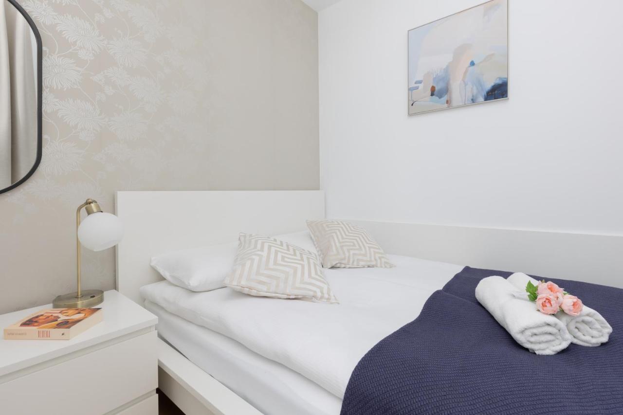 Srodmiescie Bonifraterska By Renters