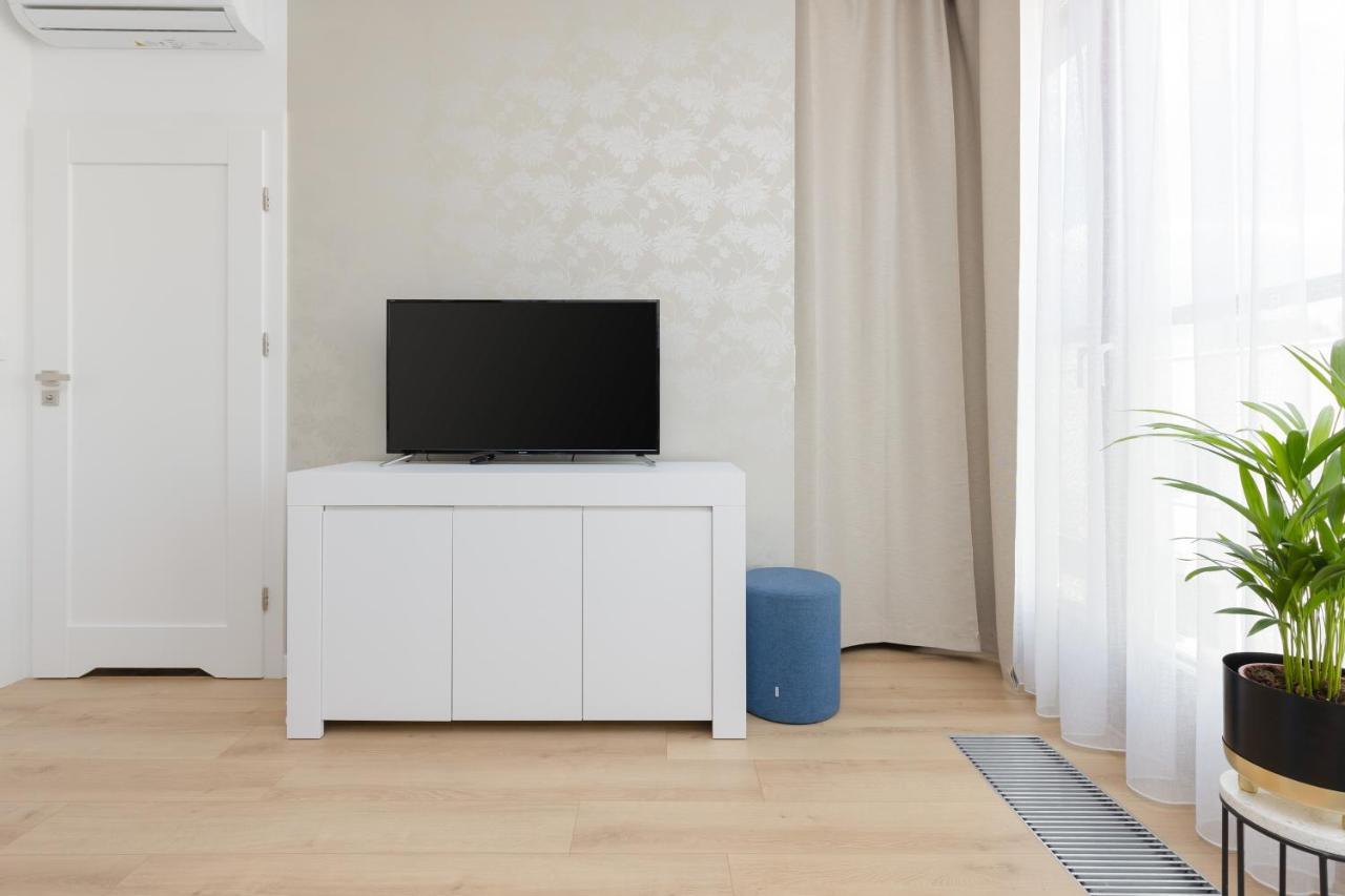 Srodmiescie Bonifraterska By Renters Varsóvia