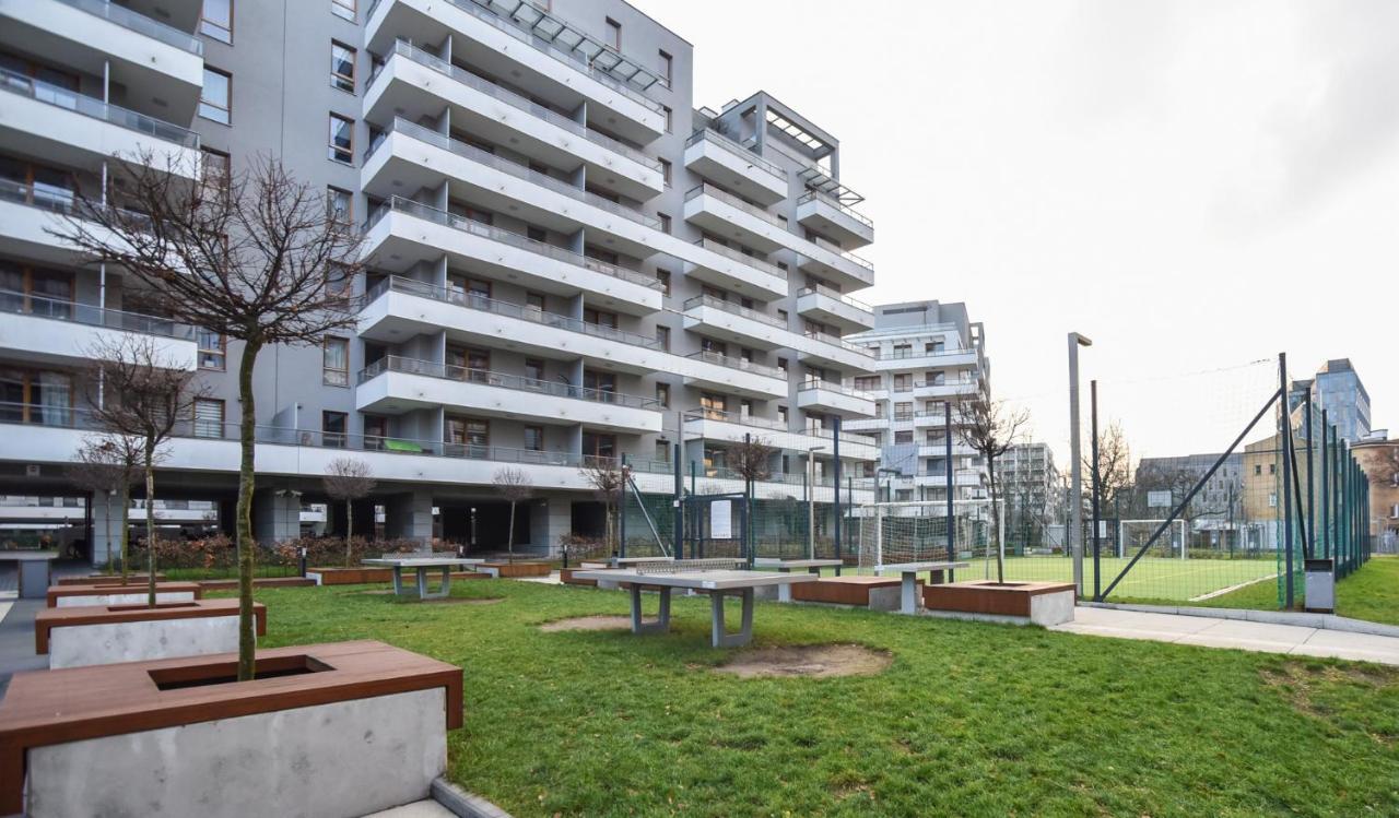 Kasprzaka 31a Free Garage By Perfect Warsaw