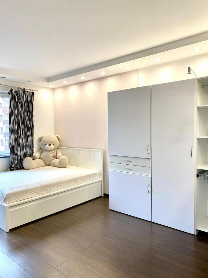 Apartment Bezagenta 2 Bedroom With Balcony Fast Wifi/free Underground Parking