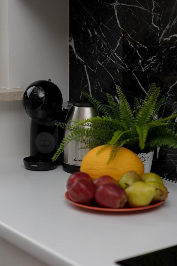 Srodmiescie With Balcony By Renters