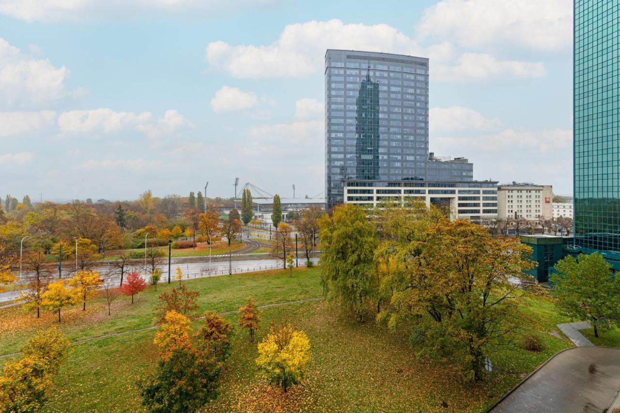 Srodmiescie With Balcony By Renters Warsaw