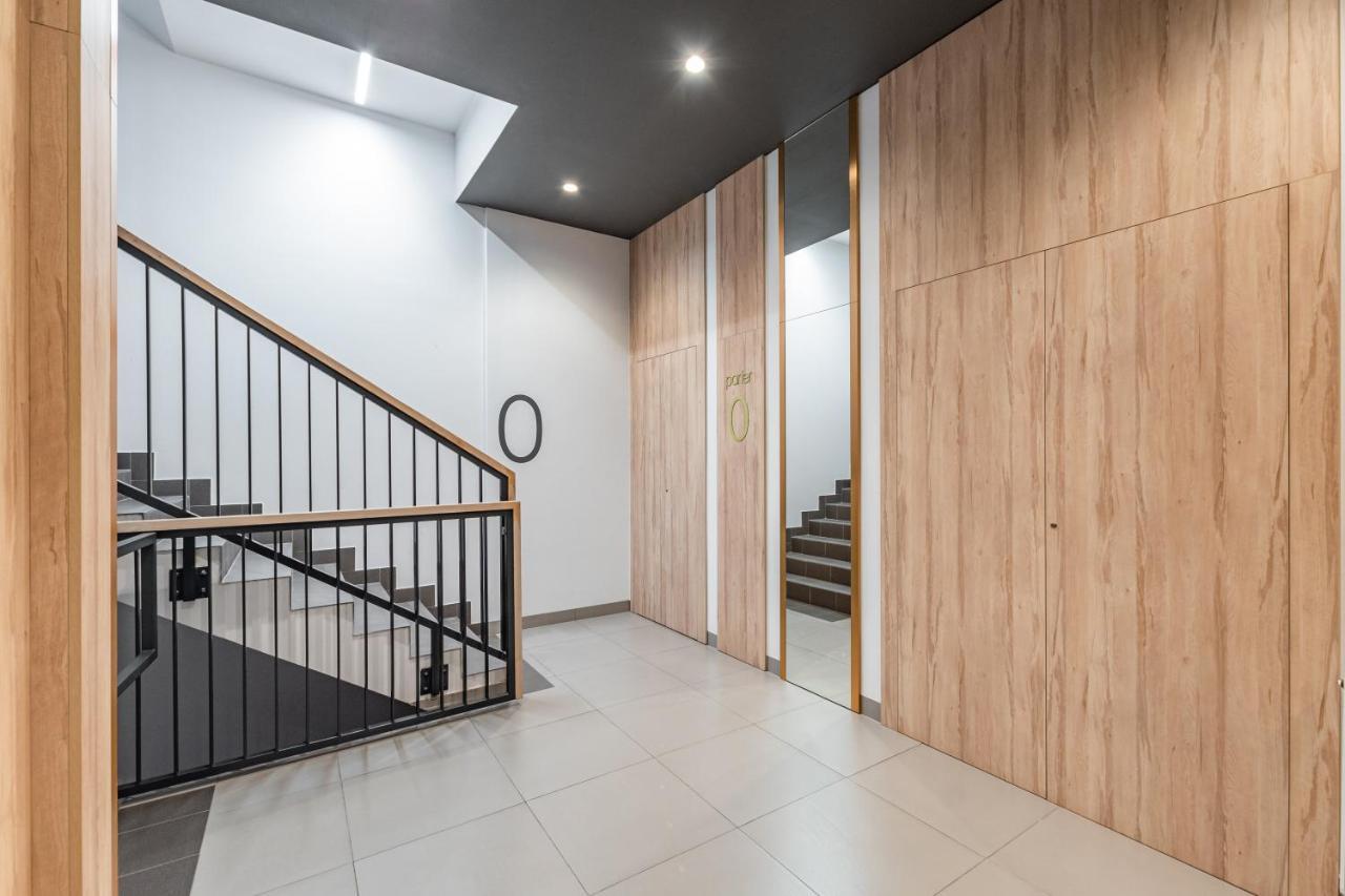 Apartment Cybernetyki 6 By Homeprime *