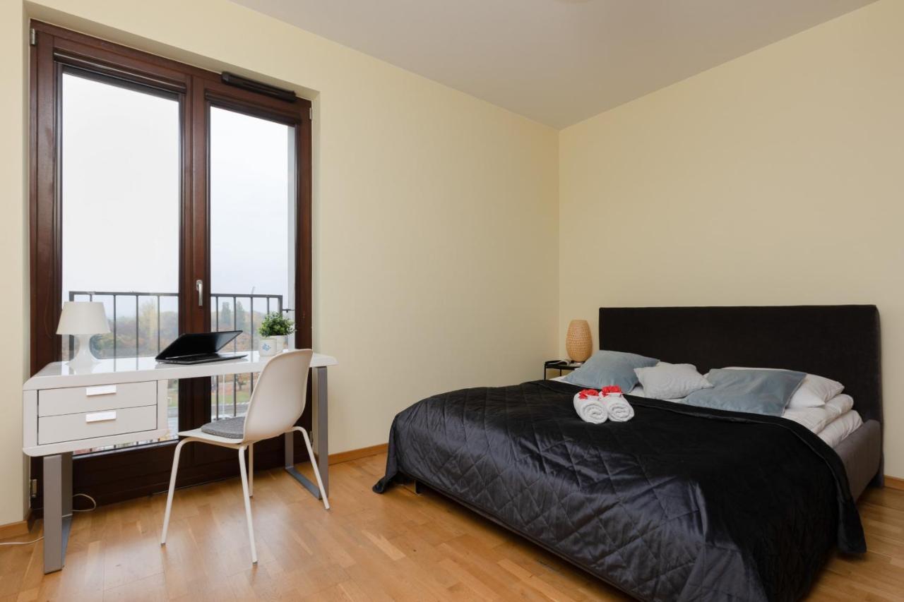 Srodmiescie With Balcony By Renters Căn hộ Warsaw