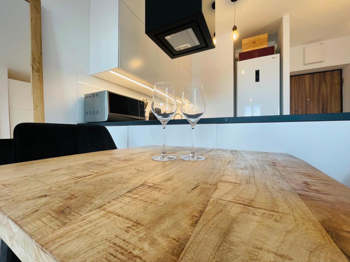 Apartment Nova Ochota Prestige With Private Parking *