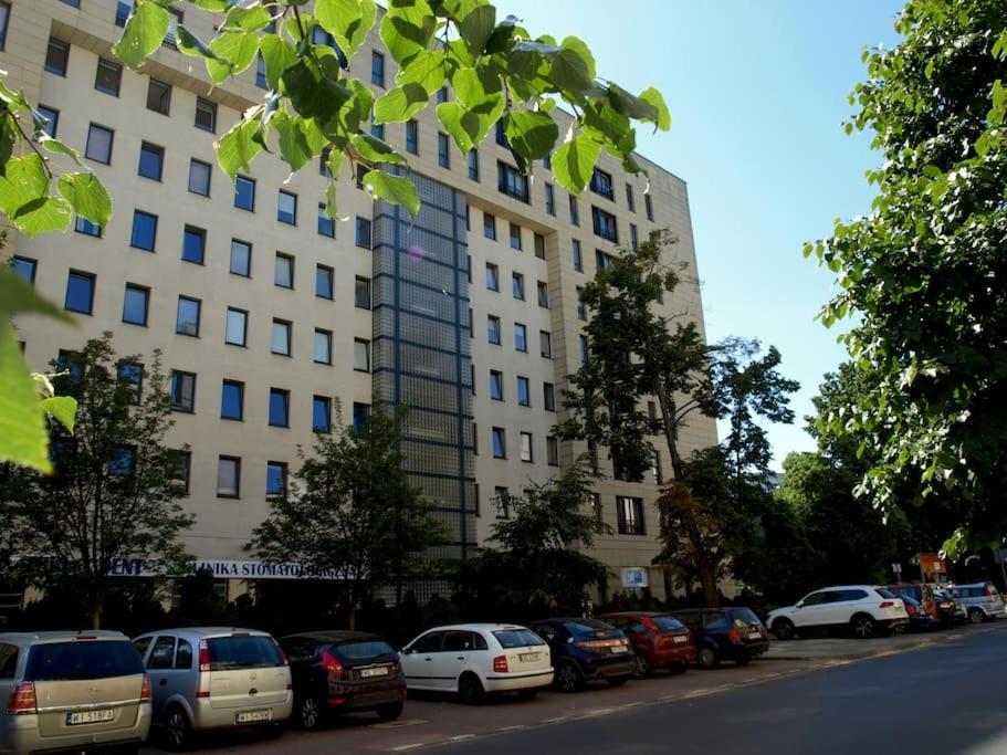 Spacious Quiet Apt Close To The Belvedere Palace Varsóvia