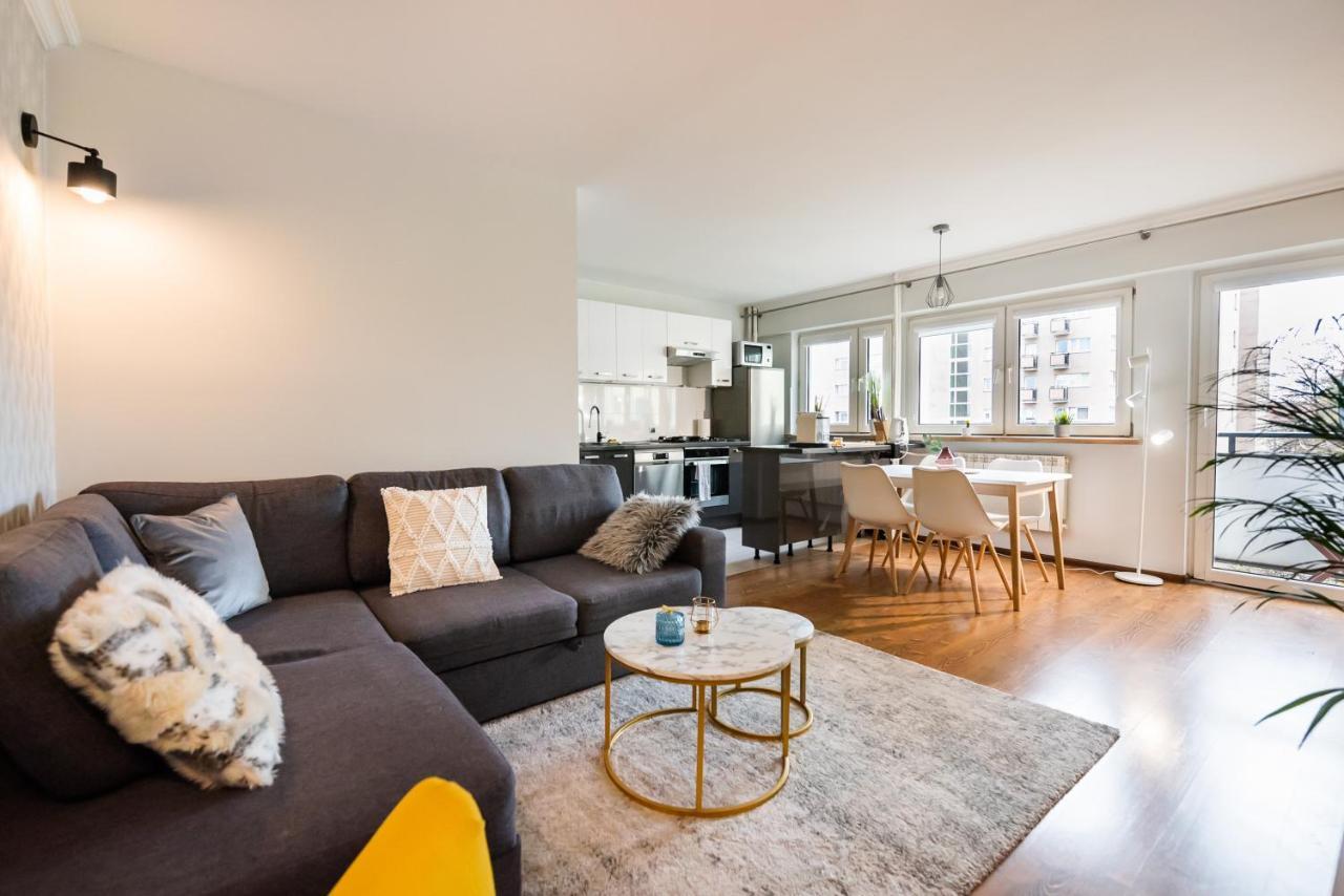 Apartment Metro Raclawicka Harmony *