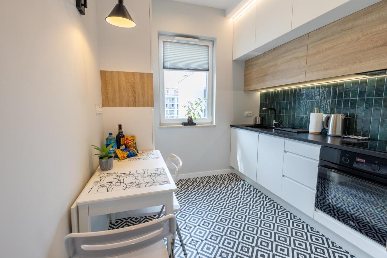 Apartament Bielany Joanny Przy Metrze Warszawa